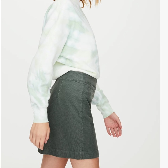 Aritzia green ribbed skirt button up high waisted skirt - Picture 4 of 6